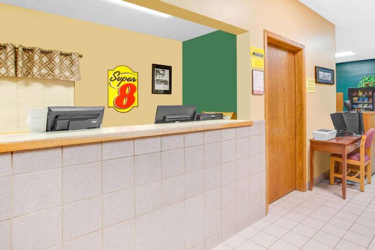 Super 8 By Wyndham Clear Lake in Clear Lake, IA