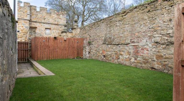 House with 2 rooms for 4 persons — photo 4
