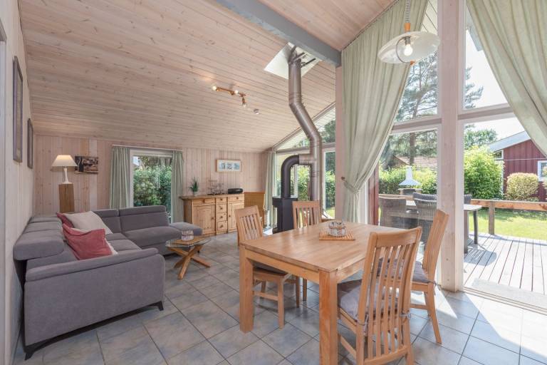 Seeschwalbe 163 - Das skandinavische Familienhaus für 4 mit Sauna und Whirlpool — photo 3