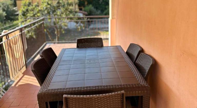 Vacation home with BBQ, terrace & garden — photo 5