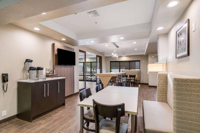 Sleep Inn Clovis — photo 3
