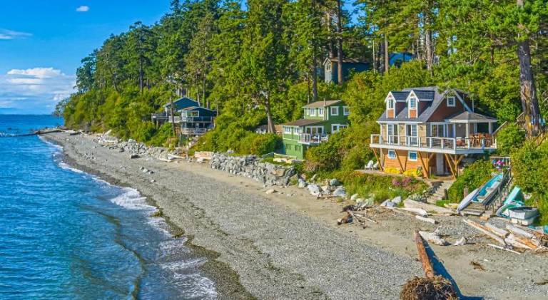 House  Galiano Island