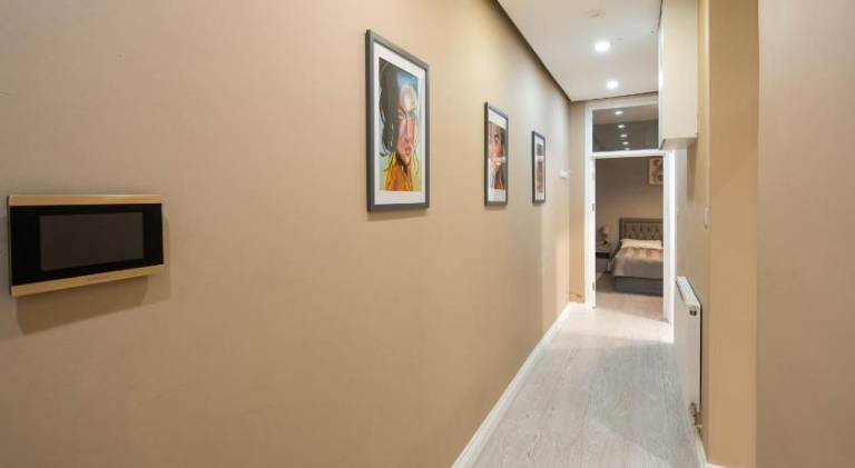 Holiday apartment with 2 rooms for 6 persons — photo 4