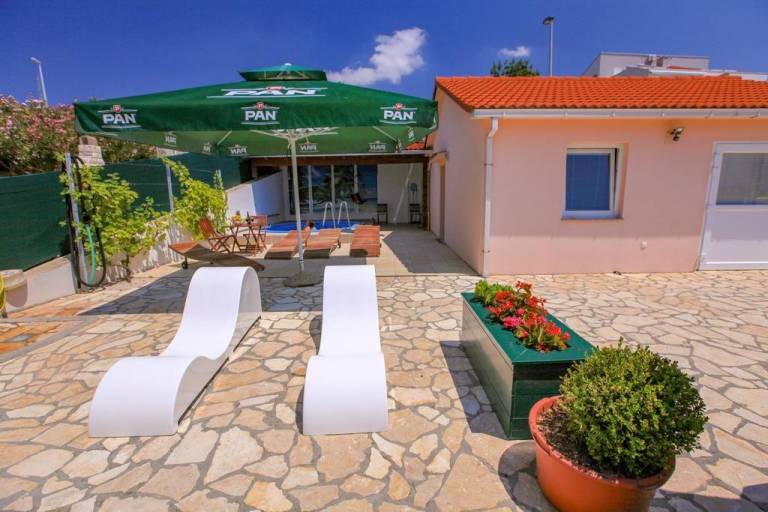 Apartma  Caska