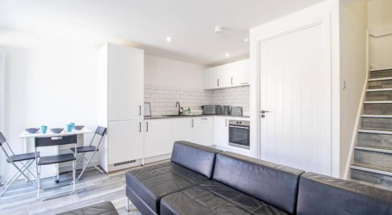 Rental apartment with 4 rooms for 8 persons in Paisley