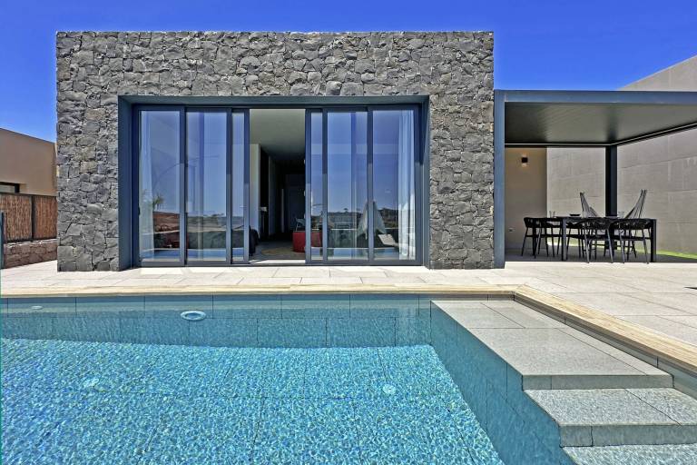 House with garden, terrace & barbeque — photo 5
