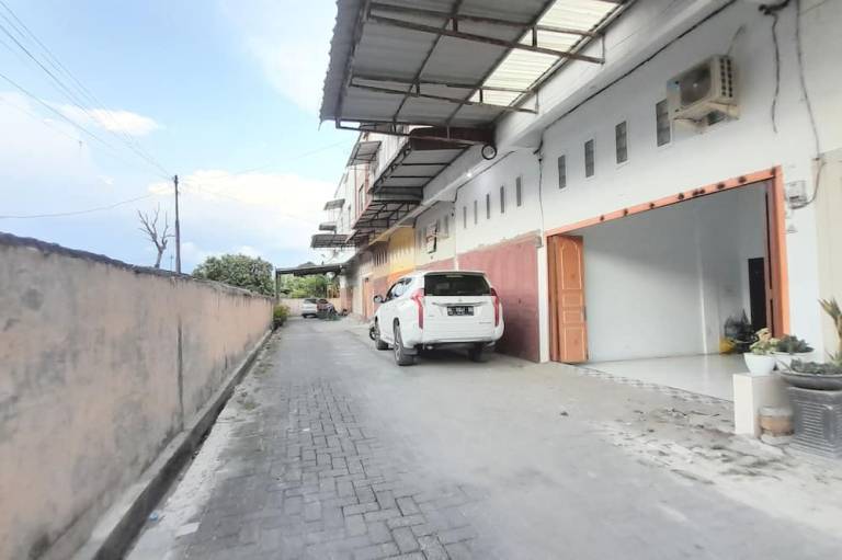 OYO 93402 Family Homestay Syariah