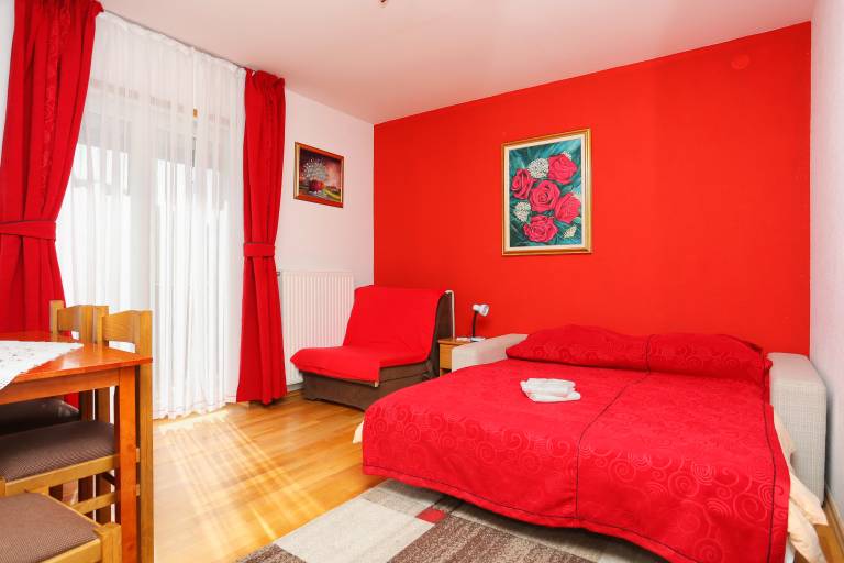 One bedroom apartment with balcony Vranovača, Plitvice (A-17428-a) — photo 2