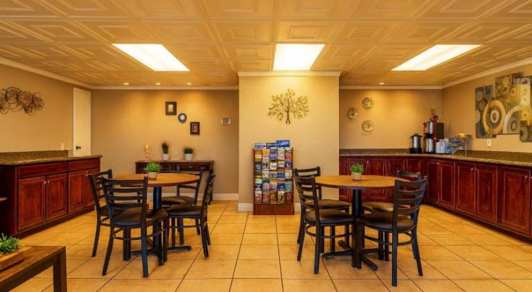 MHO Hotel Eloy Casa Grande Near I-10 — photo 4