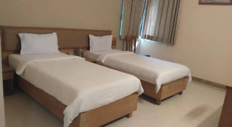 Hotel Ratna Regency