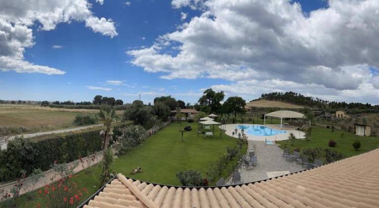 Farm with garden, pool & patio | Pets allowed in Catanzaro