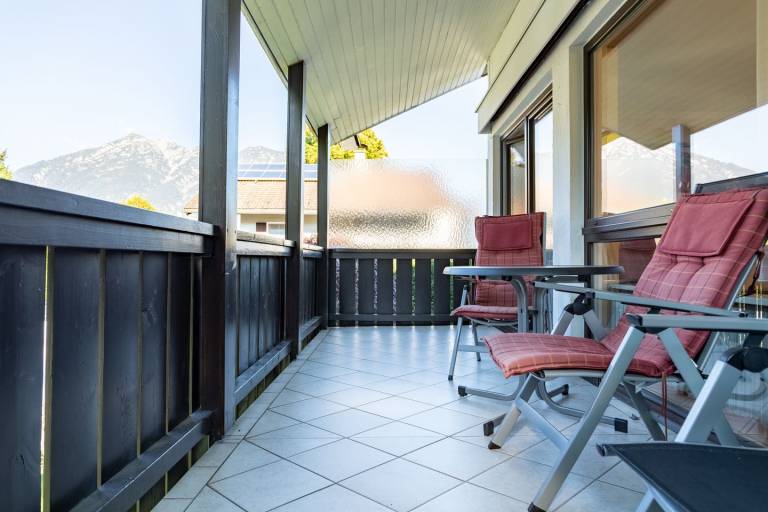 Holiday Apartment „Amici“ in a great location in Garmisch-Partenkirchen — photo 4