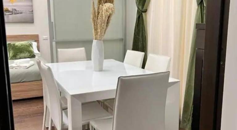 Holiday apartment with jacuzzi | Next to Piazza del Plebiscito — photo 3