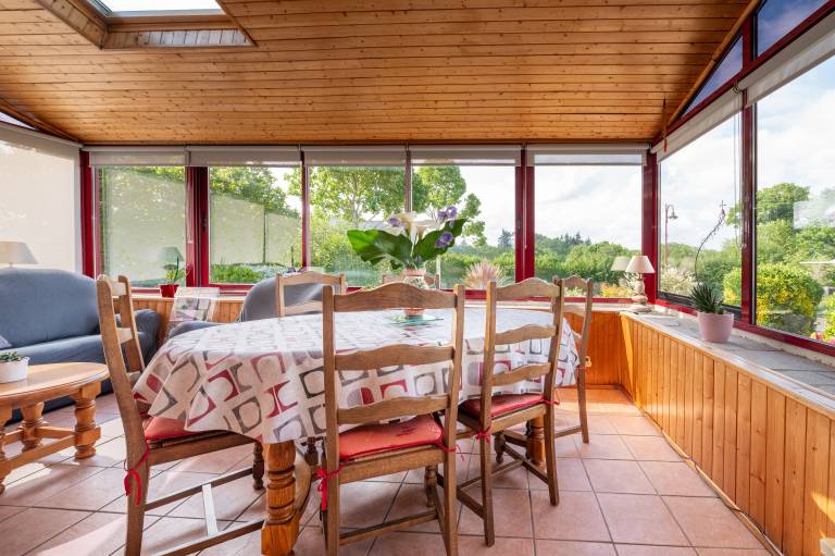 Vacation home with BBQ, garden & patio | Perfect for remote work — photo 4