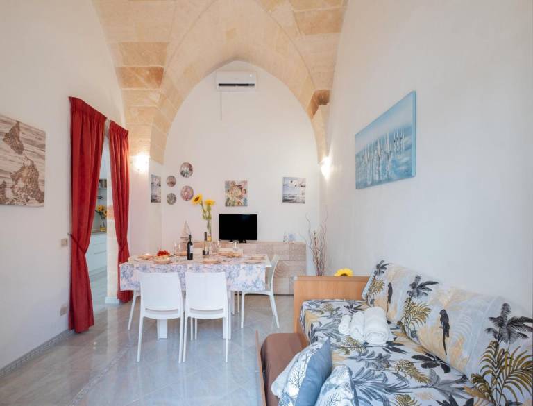 Vacation home with garden, barbecue & terrace | Sea view in Porto Cesareo