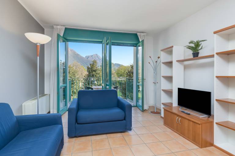 Nice apartment | Mountain view | Beach nearby | Pets are welcome — photo 2
