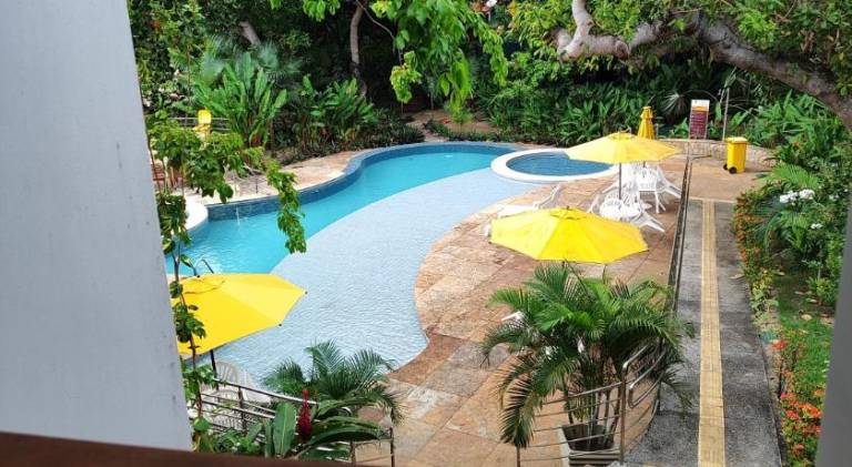 Holiday apartment with hot tub & pool in Tibau do Sul
