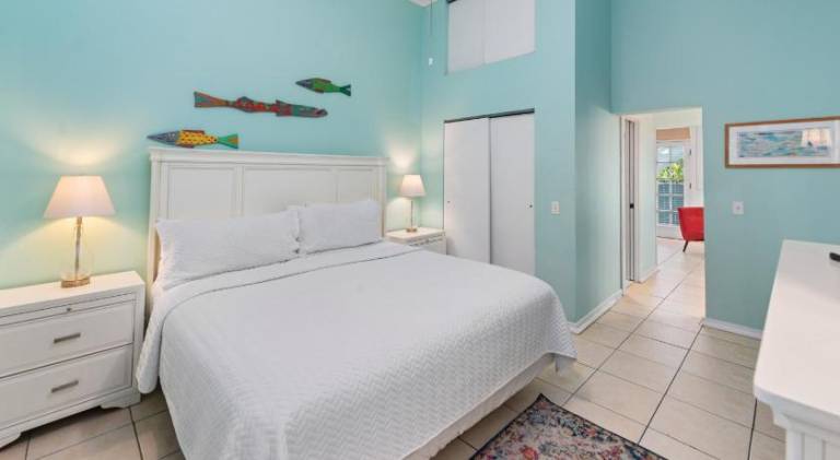 Apartment | Next to Southernmost Point — photo 2