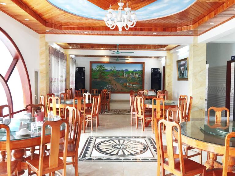 Thap Tam Royal Hotel — photo 2