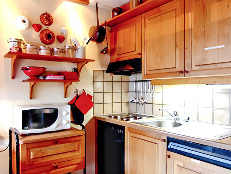 Fully equipped rental apartment | Mountain view | Pets allowed — photo 5