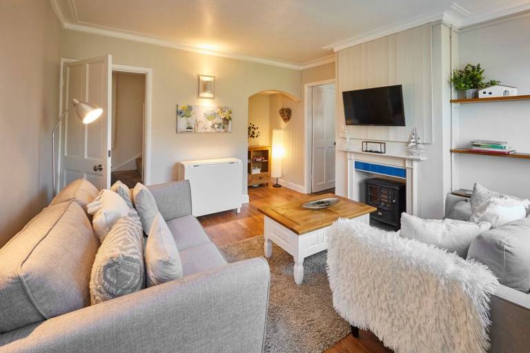 Host Stay Hope Cottage in Whitby