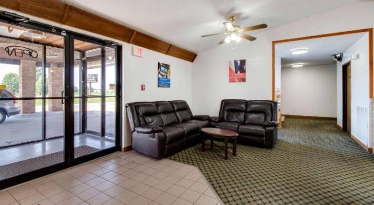 Motel 6 Marion, IL — photo 4