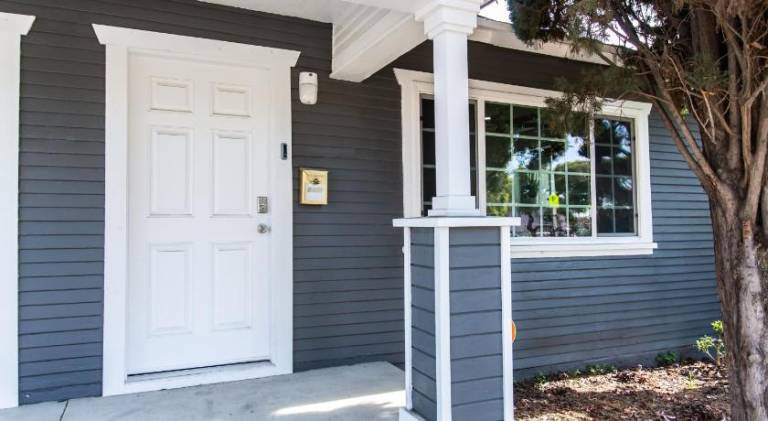 Long Beach Duplex King Bed Pet Friendly Nurses Surgeon Business Travelers Near St Marys Medical Cent — photo 3