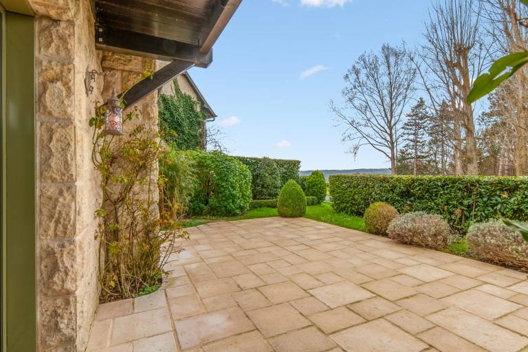 Holiday apartment with garden & patio | Perfect for remote work — photo 2