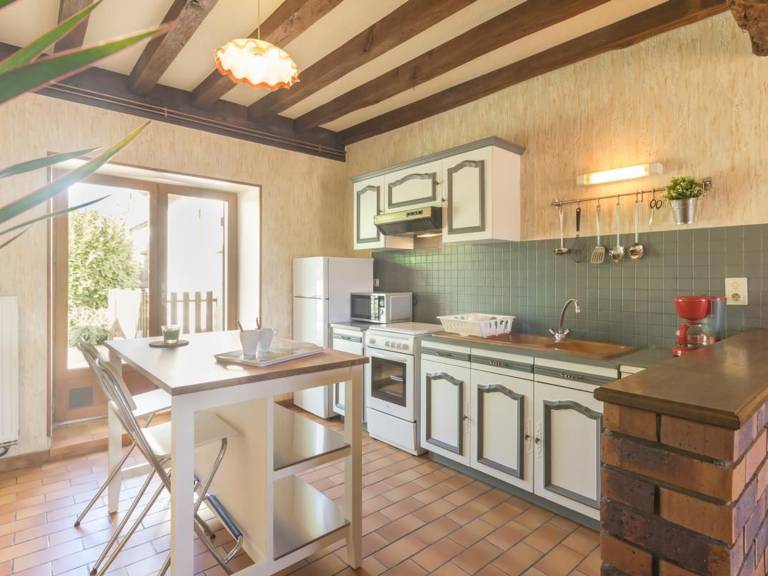 Cottage with BBQ — photo 4