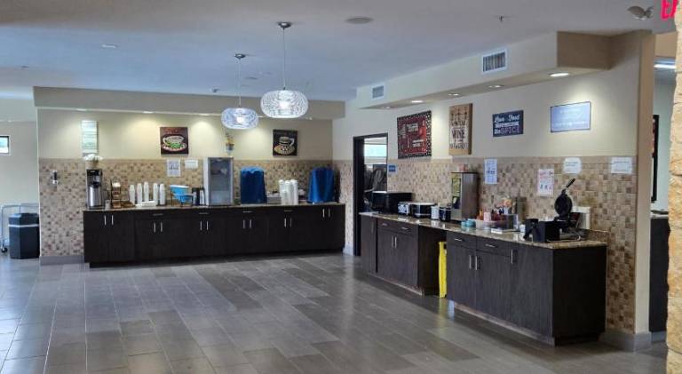 Karnes City Lodge — photo 4