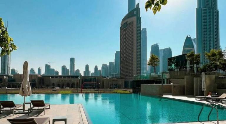 Downtown Dreams Burj Khalifa View with Dubai Mall, Pool & Free Parking — photo 5