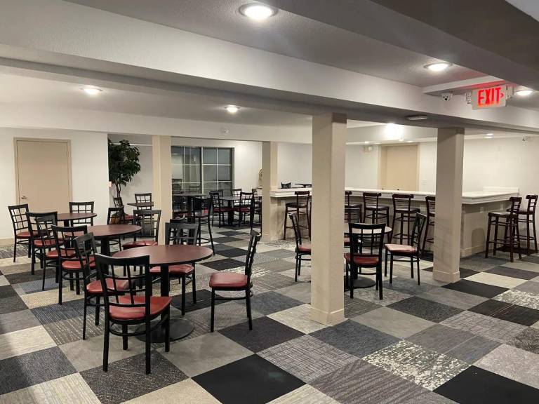 University Inn of Carbondale — photo 3