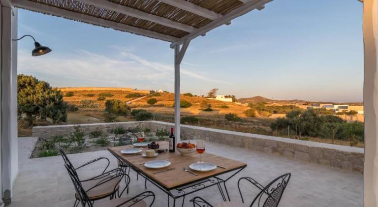 Villa with 1 room for 6 persons — photo 3