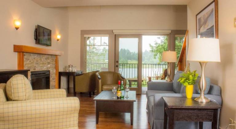 Resort Galiano Island