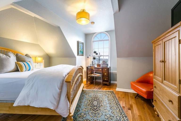 Bed and Breakfast in the Garden District from 63 HomeToGo