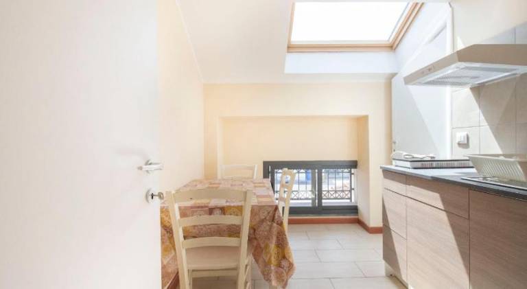 Royal Playa Suite and Apartament -private parking- self chek out — photo 4