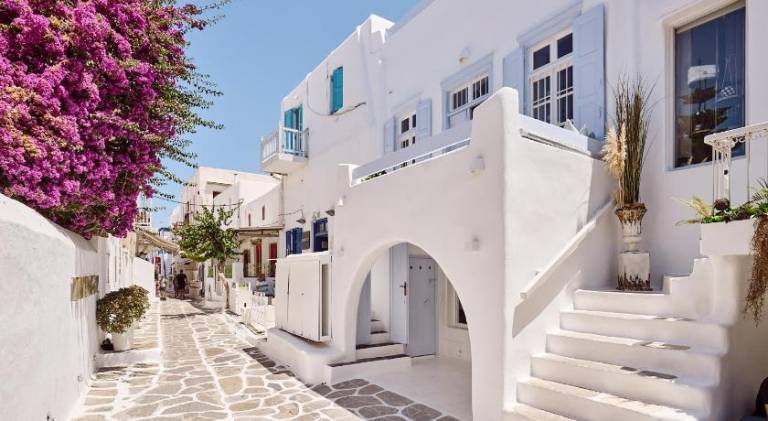 Vacation home with hot tub in Mykonos
