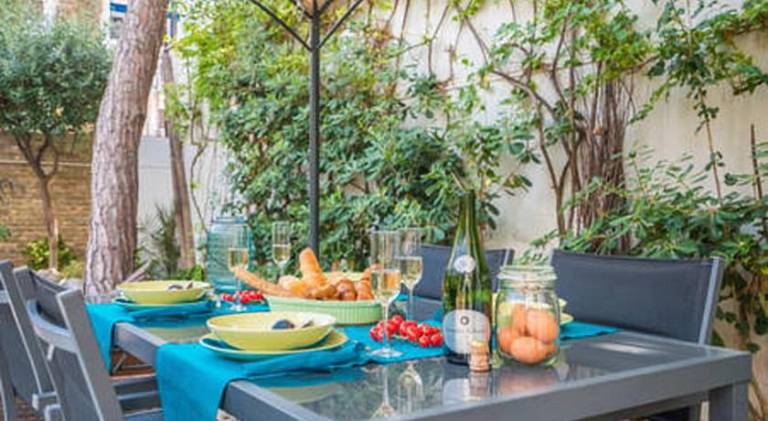 3 bedroom Apartment with private garden on top location Sitges centre beach — photo 3