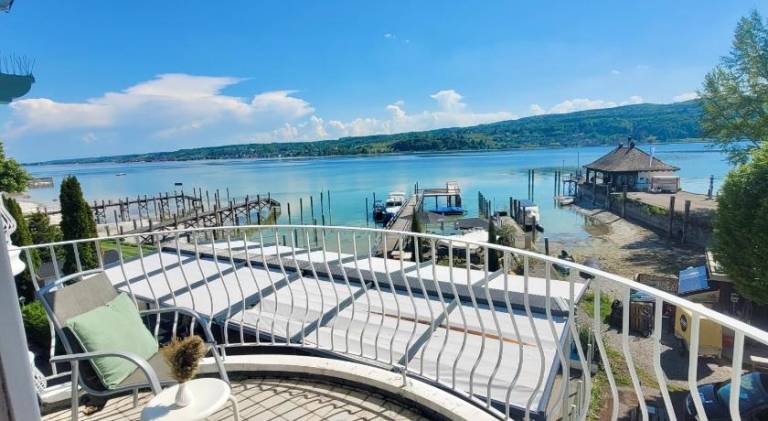SEE-Hotel Seeschau - direkt am Bodenseeufer in Konstanz