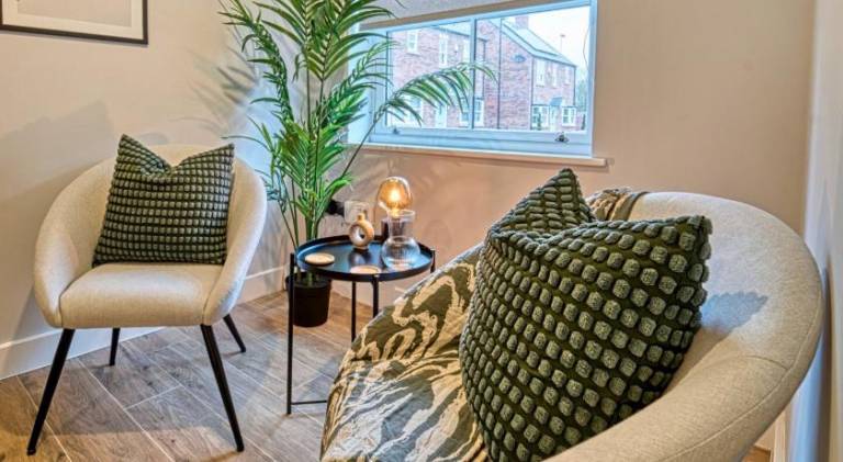 Holiday apartment with yard — photo 4