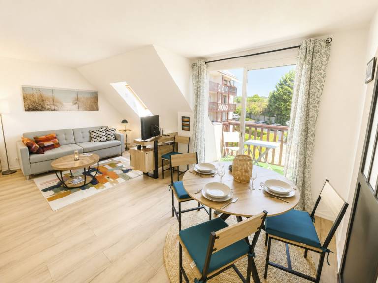 Ferienwohnung mit Hund in Touques, Normandie, Frankreich