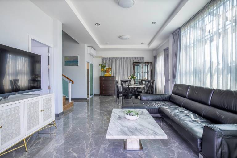 190 m² Villa
