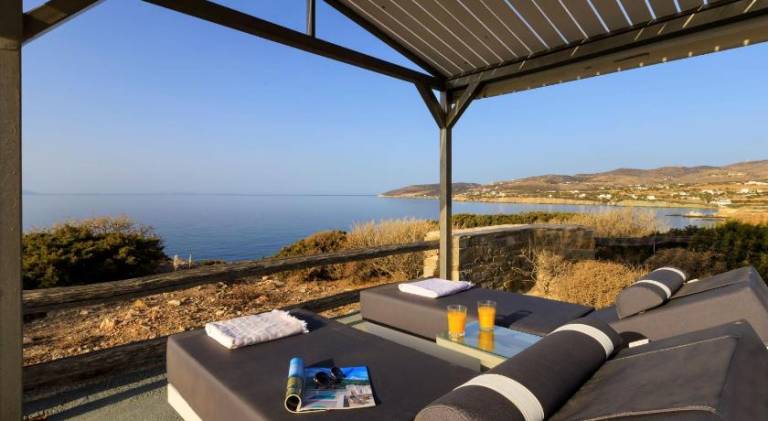 Martineli Residence - A Beachfront Estate — photo 3