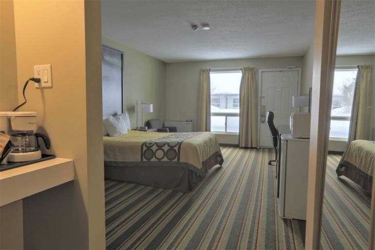 Resort  Parry Sound
