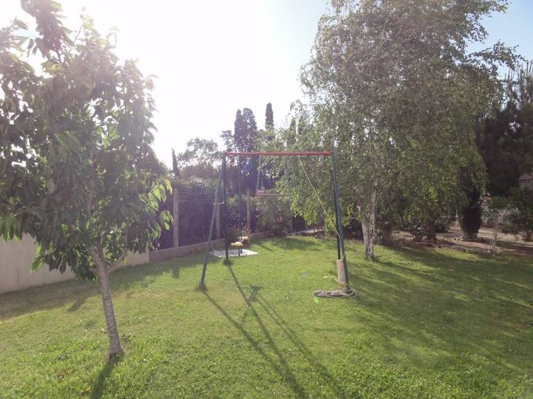 House with private pool | Garden view — photo 4