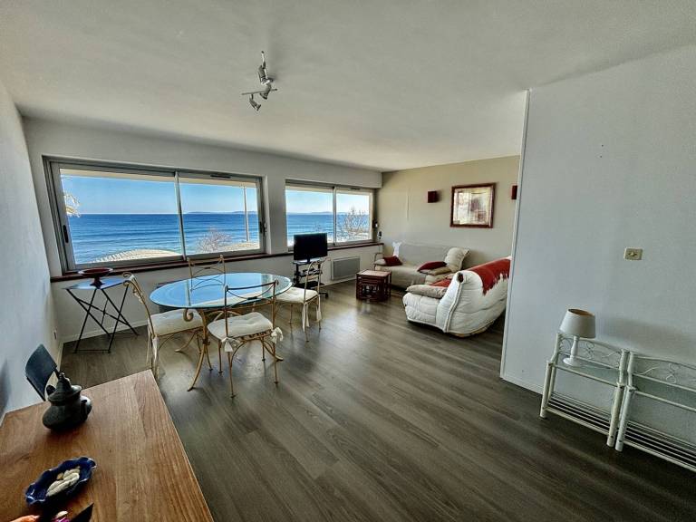 Apartment | Close to the beach | Pets allowed — photo 2