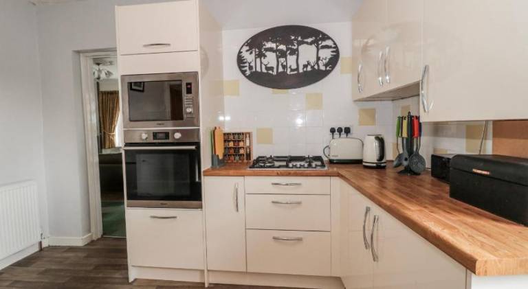 Holiday apartment with 2 rooms for 4 persons — photo 5