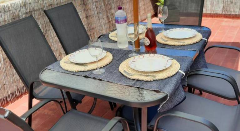 Holiday apartment with barbeque & terrace — photo 4