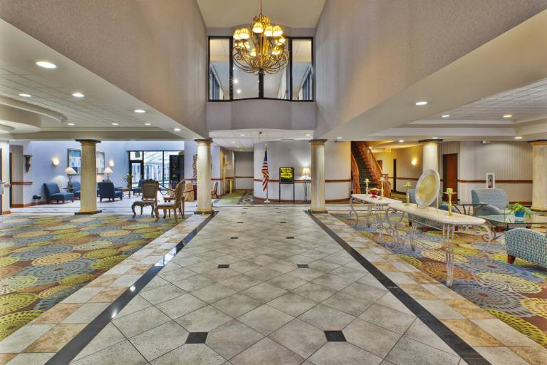 Holiday Inn Express Hotel & Suites - Belleville Area By IHG — photo 4