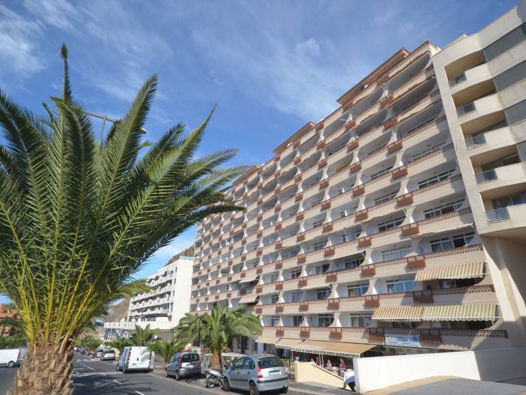 Rental apartment with terrace | Sea view — photo 5